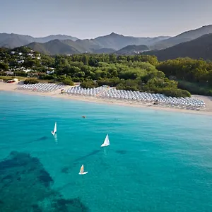 4* Resort Calaserena